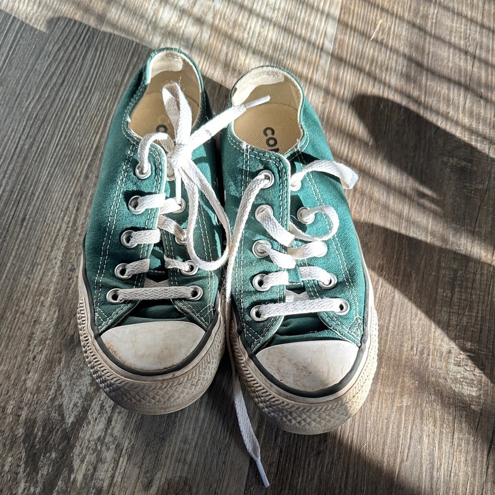 Green kids converse